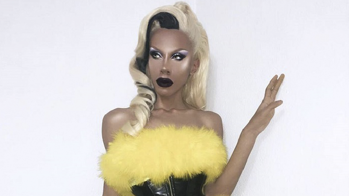  Bianca DellaFancy vai transformar você em drag queen