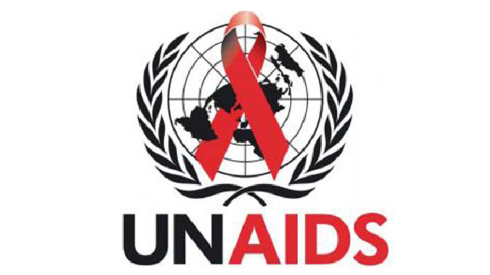  UNAIDS cria documento internacional pedindo respeito aos direitos humanos e foco nas pessoas como resposta para pandemia da Covid-19