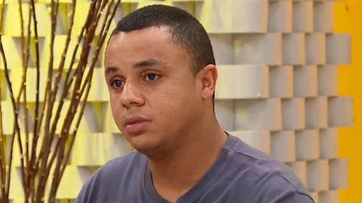 Marido surpreende ao revelar para a esposa que é gay no “Casos de Família”