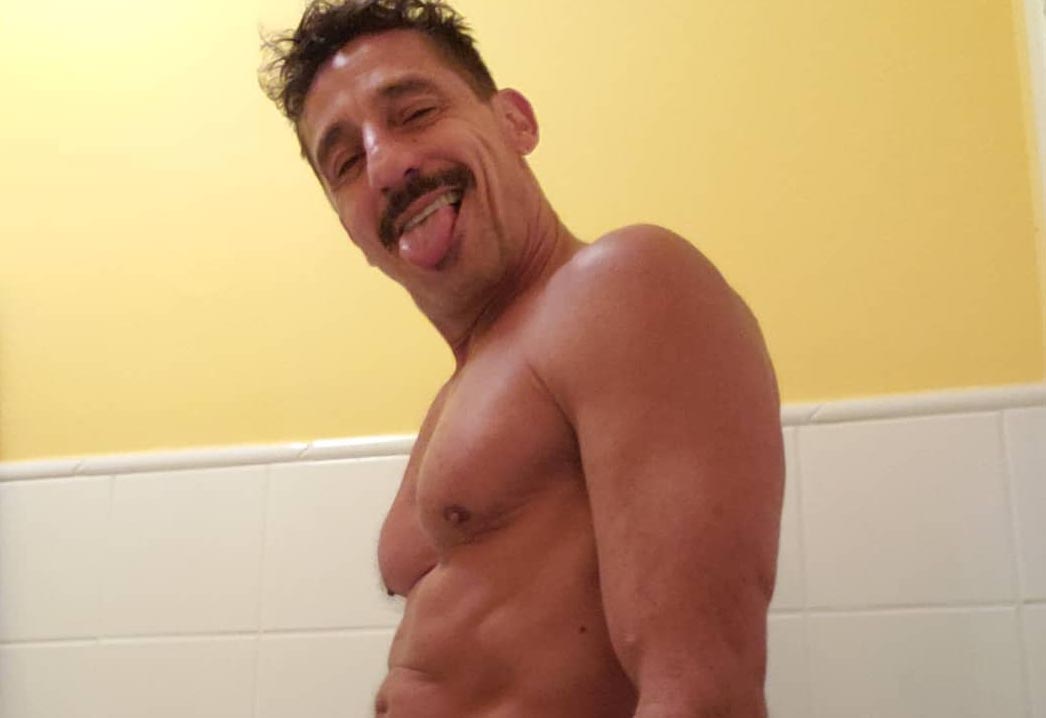 “Eu acho ótimo”, diz Tuca Andrada sobre ter se tornado fetiche entre o público gay