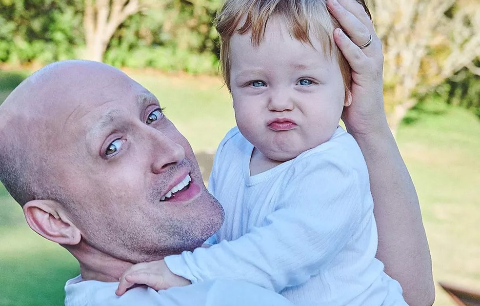 Paulo Gustavo celebra aniversário de um ano do filho em post emocionante: “Maior presente da minha vida”