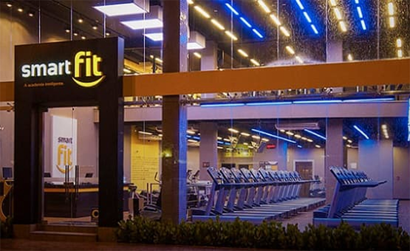 Efeito fake news?! Smart Fit perde quase 200 mil alunos em três meses