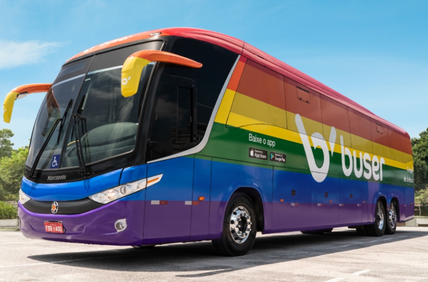  Colorindo por onde passa! Buser inaugura ônibus com as cores da bandeira LGBTQ+
