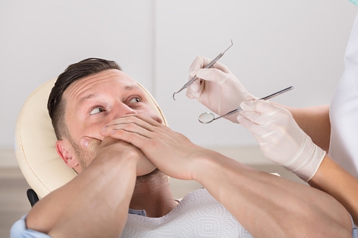  Você sabia?! Dentista garante que é possível saber quando pacientes praticaram sexo oral antes da consulta