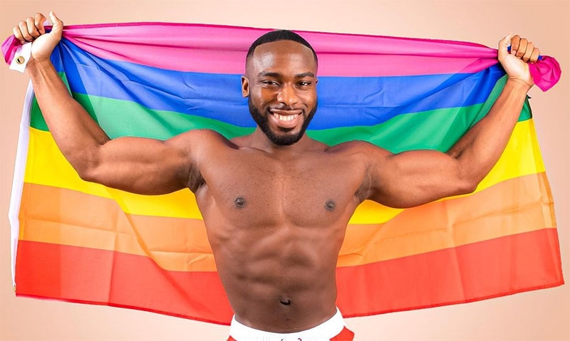  Filho de político homofóbico nigeriano causa frenesi na internet ao sair do armário: “Sou Gay pra cara*ho”