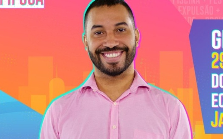 BBB21: Gay assumido, participante do grupo ‘Pipoca’ conta que só namorou mulheres: “Ninguém me quer”