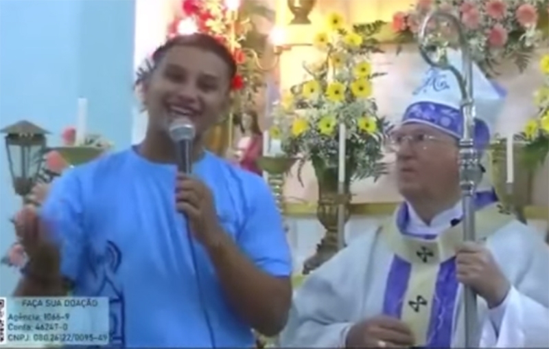  Em vídeo, arcebispo de Natal recusa entrevista e gera acusações de homofobia na web; assista