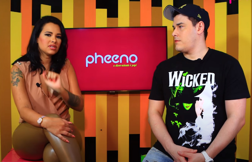 “LGBTs me rejeitaram por ser uma mulher trans operada”, desabafa Ariadna para o Pheeno TV