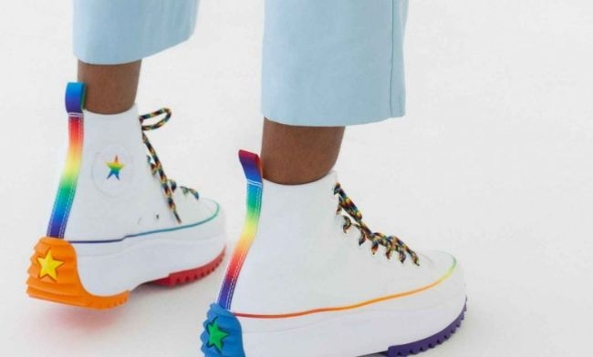  Converse lança nova linha arco-iris em celebração ao Mês do Orgulho LGBTQ+