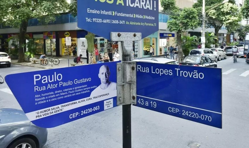  Placas da Rua Ator Paulo Gustavo já estão sendo instaladas em Niterói