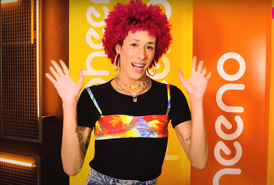 Sucesso no Instagram, trans não-binária explica: “Meu pênis não é masculino, é feminino”