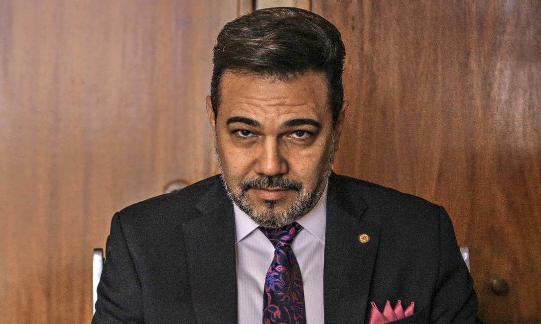 Justiça de SP condena Feliciano a pagar R$ 100 mil por ataques à comunidade LGBTQIA+