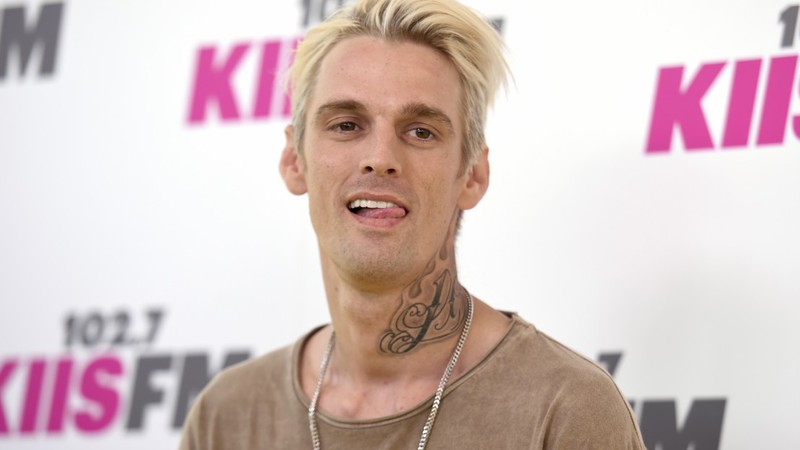 Aaron Carter irá se apresentar pelado ao lado de outros quatro rapazes em espetáculo de Las Vegas