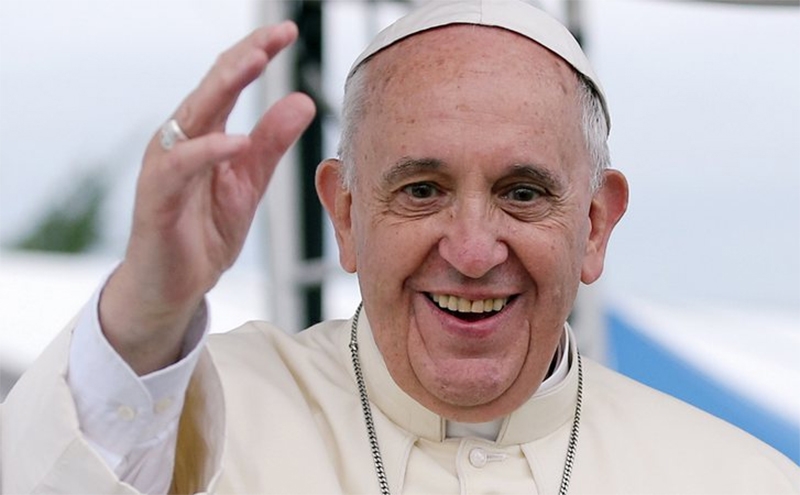  Papa volta a apoiar leis civis sobre união entre gays, mas ressalta: “Sacramento católico é só entre homem e mulher”