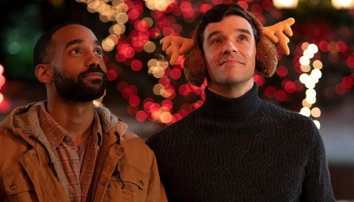  “Um Crush para o Natal”: Netflix divulga imagens de seu primeiro filme gay de temática natalina