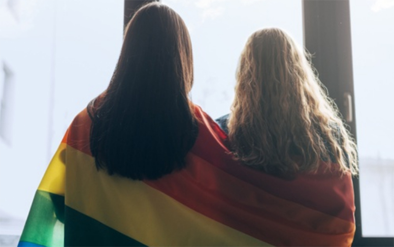 Justiça do Rio Grande do Sul reconhece dupla maternidade de casal lésbico