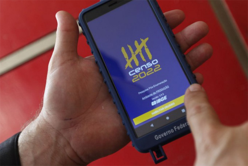 Ministério Público Federal investiga se governo Bolsonaro excluiu LGBTs do Censo 2022