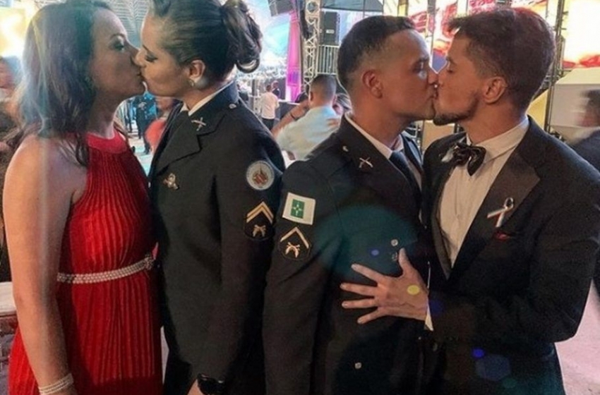  Justiça condena coronel a pagar R$ 25 mil por homofobia contra PM após beijo gay em formatura