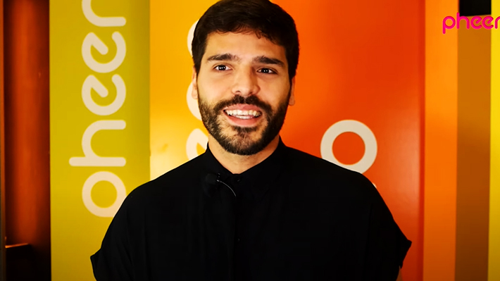 Ator vive com HIV e mira no BBB: “Por que não ter alguém tomando antirretrovirais em rede nacional?”