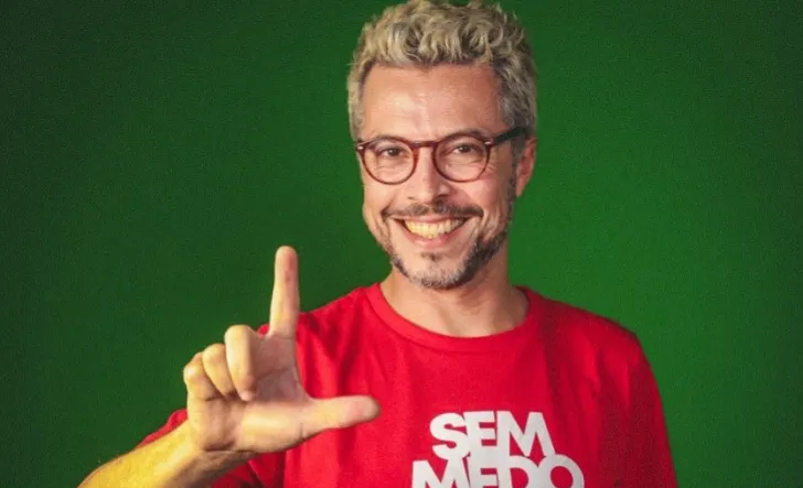 Jornalista Bruno Monteiro será o primeiro LGBTQIA+ a ocupar o cargo de Secretário de Cultura da Bahia