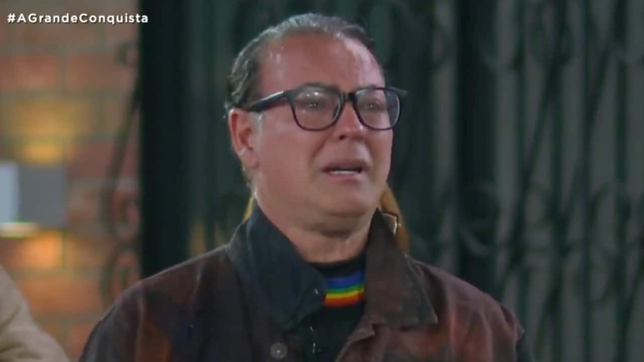 Dicesar chora em reality: aos 56 anos eu comecei a perder trabalho