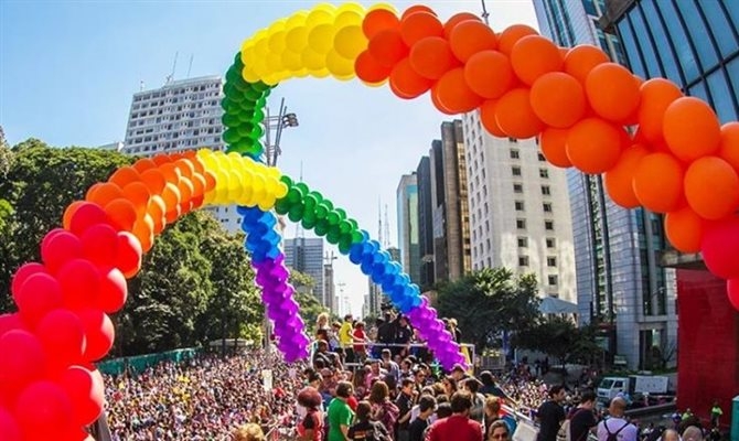  Confira artistas da 27ª Parada do Orgulho LGBT+ de São Paulo