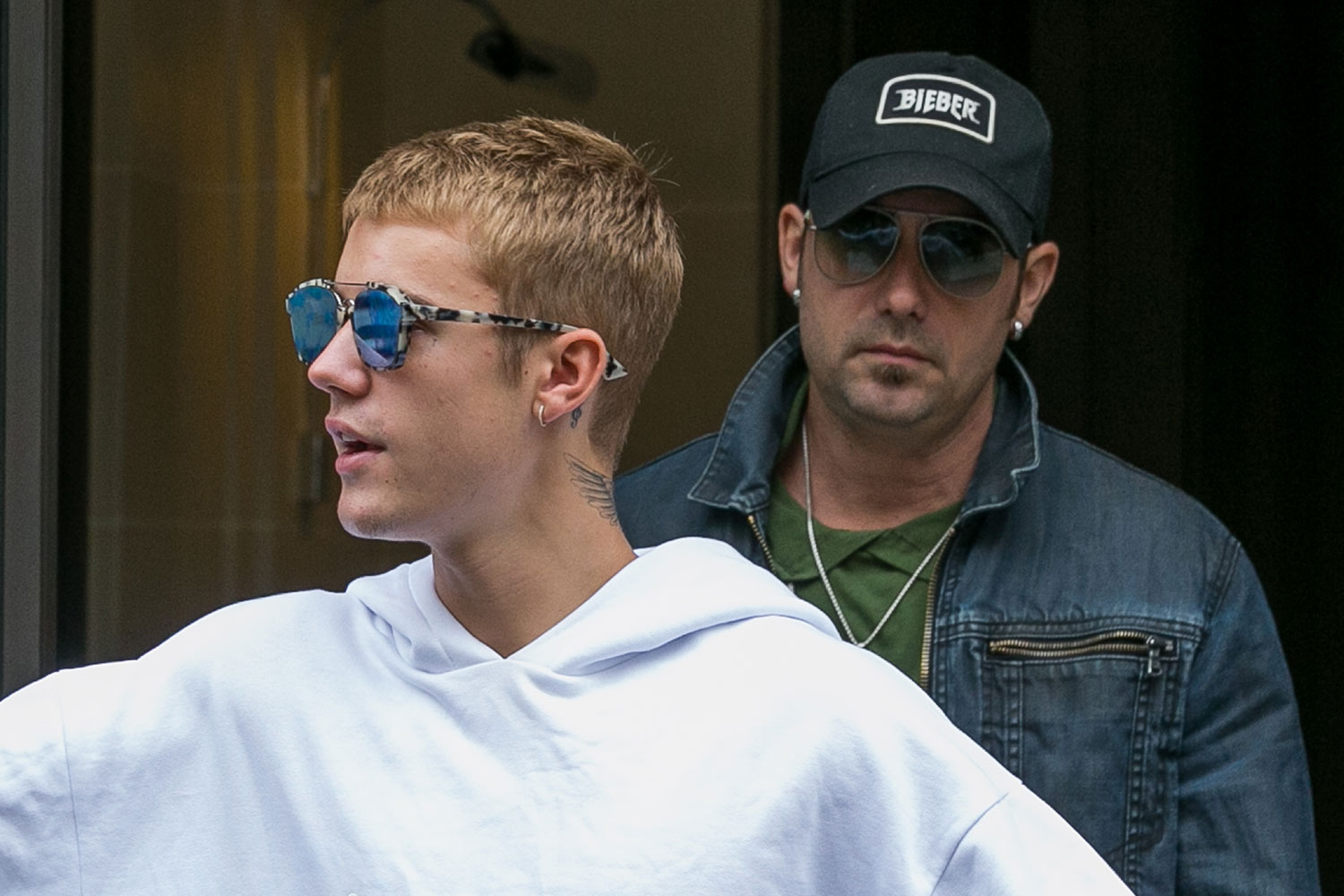 Pai de Justin Bieber faz post homofóbico e a desculpa é pior ainda