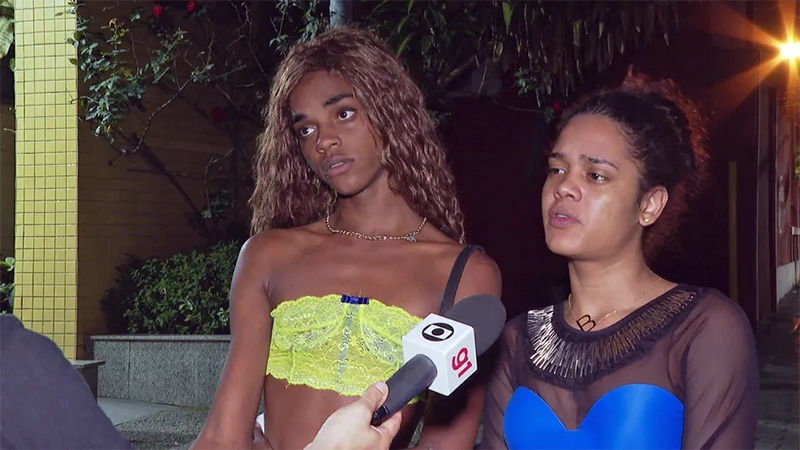  Vídeo: Criminosos colocam fogo no cabelo de travesti e filmam violência no Rio