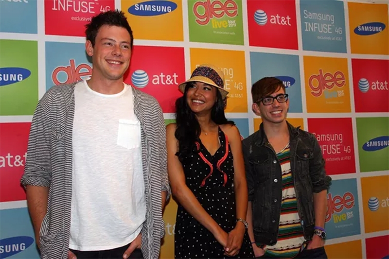  Kevin McHale, de “Glee”, fala sobre quando descobriu morte de Cory Monteith: “Eu estava com Naya”
