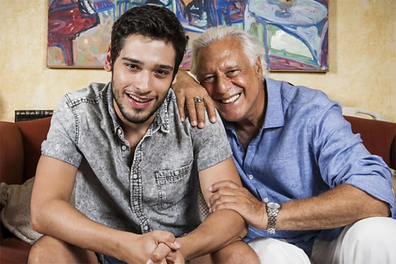  Antônio Fagundes admite que “teve problema” ao aceitar filho gay: “Não estava preparado”