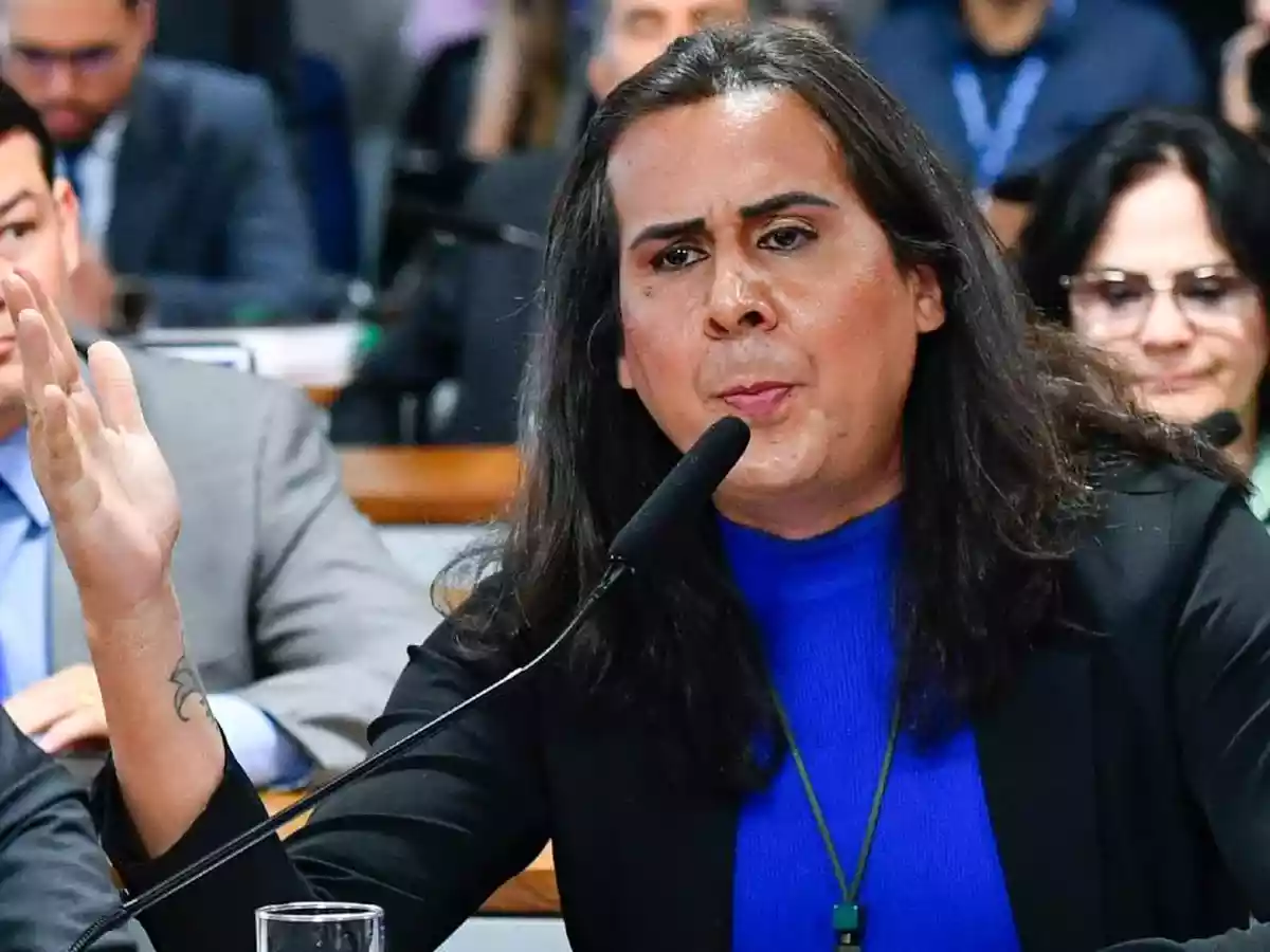 Duda Salabert choca em discurso: “querem nos reduzir à coisa, a objeto”