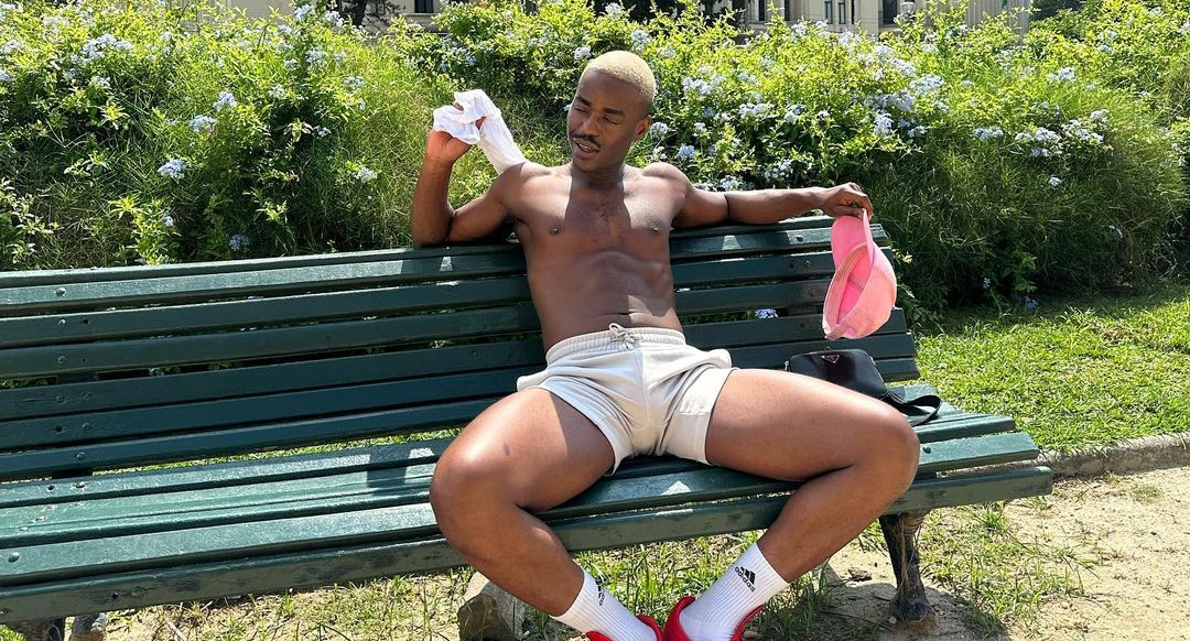 De férias no Rio, Ncuti Gatwa compartilha novas fotos em ponto turístico carioca