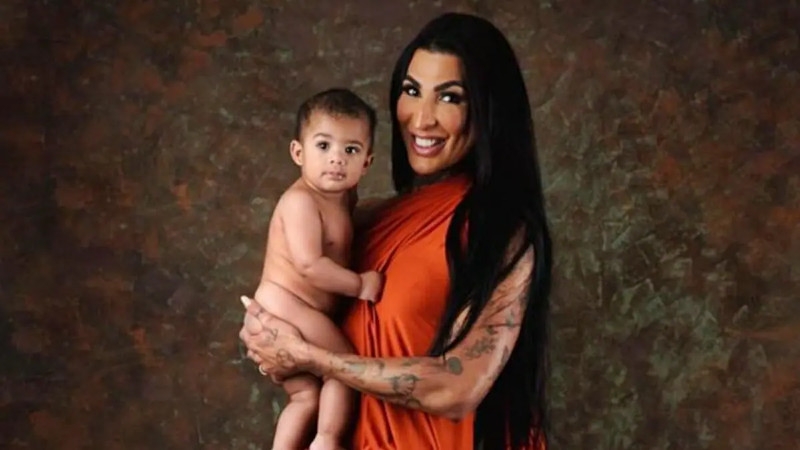  Pepita revela transfobia ao procurar babá para filho: “Perguntaram quem era a mãe”