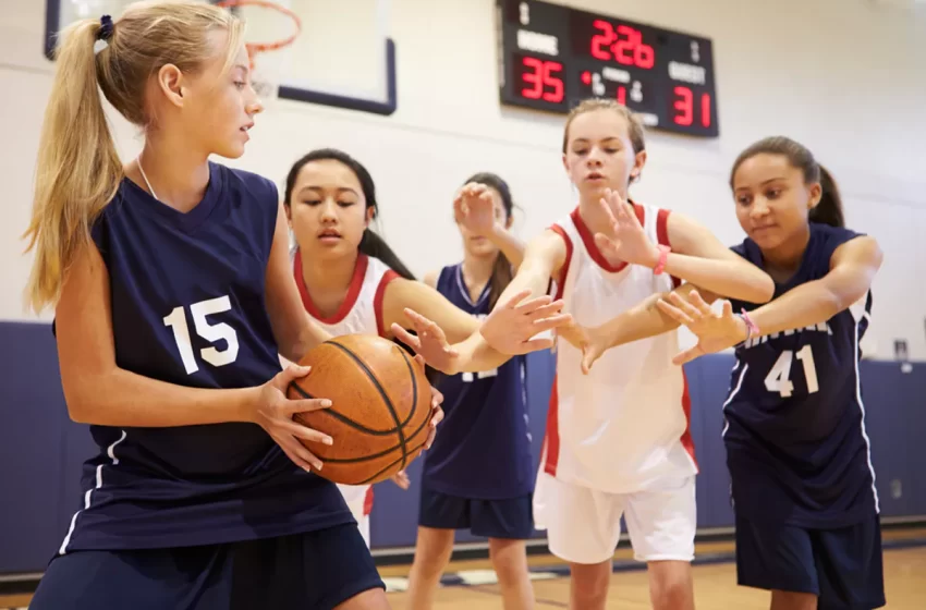  Escolas nos EUA proíbem meninas trans de participarem de esportes no ensino médio