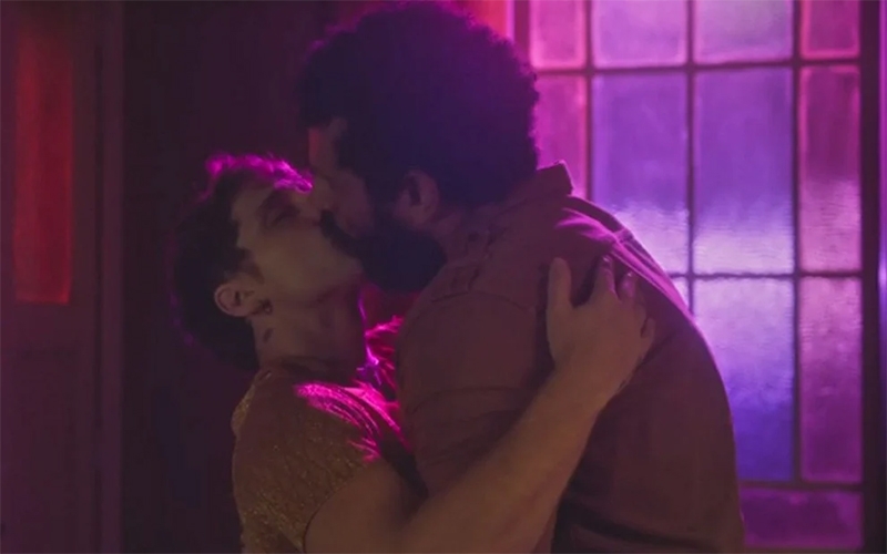  Conservadorismo: 55% dos brasileiros é contra exibição de beijo gay na TV, diz pesquisa