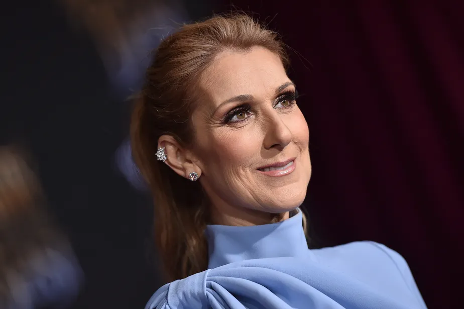 Céline Dion perde controle dos músculos e infelizmente cancela restante da turnê