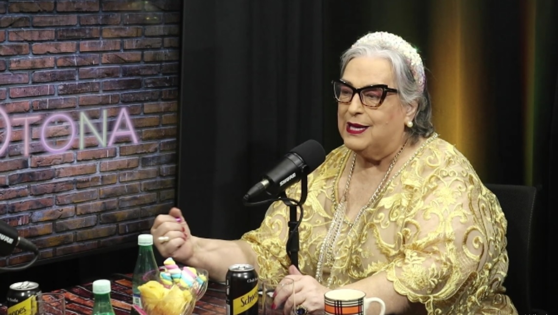 Mamma Bruschetta revela que, por falta de uso, seu pênis regrediu: “sou uma mocinha”