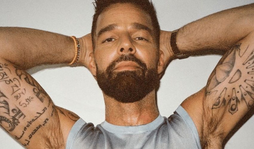  Pai de Ricky Martin incentivou o artista a se assumir gay: “Quero te ajudar”