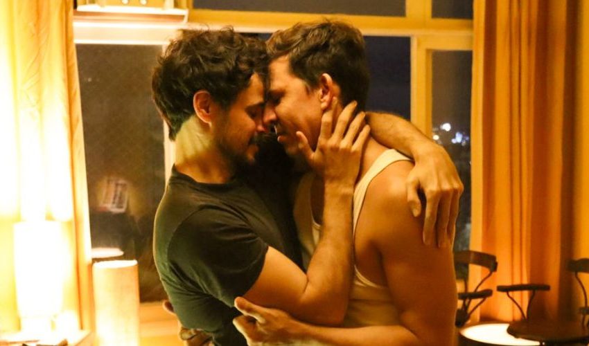  Rio de Janeiro: seis amigos gays se reúnem em apartamento de Santa Teresa para peça, ‘Apartamento 301’