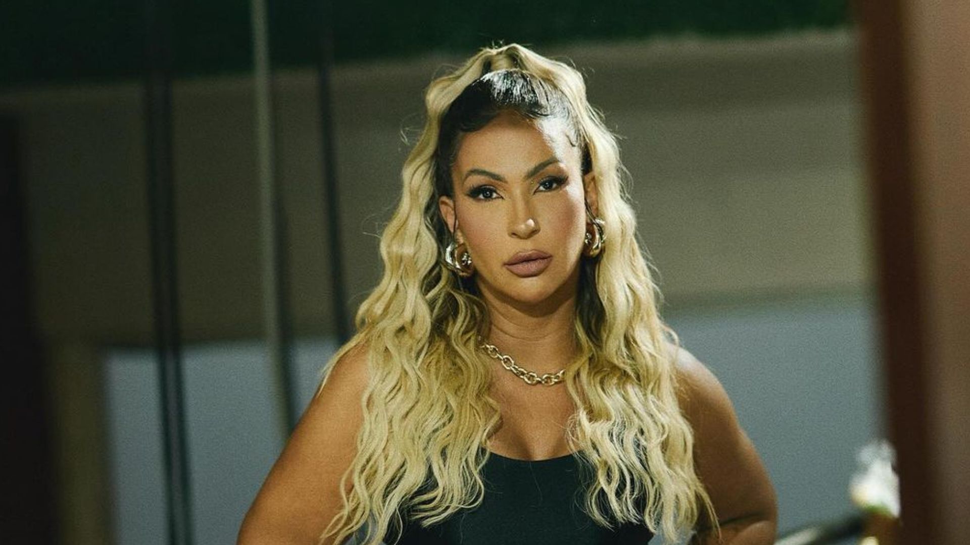 Vereador pede cancelamento de show de Valesca em Parada LGBTQIA+: “Pornográfica”