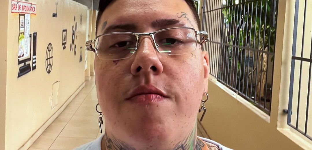 O rapper Jupitter Pimentel fez um discurso em resposta ao deputado em entrevista ao podcast 'Entre Amigues'