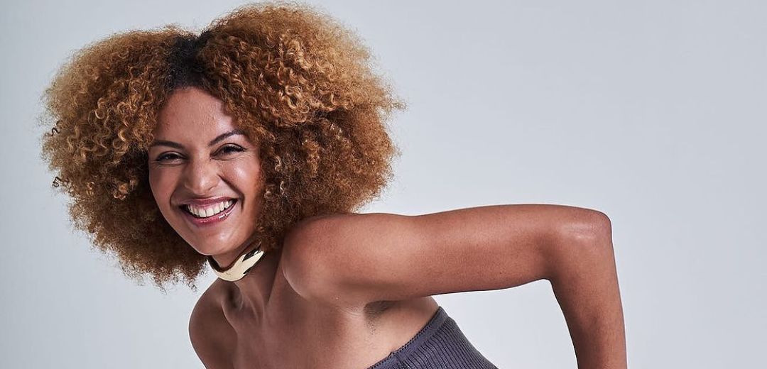 Após cirurgia de redesignação, Gabriela Loran se emociona ao fazer xixi: “Que felicidade”