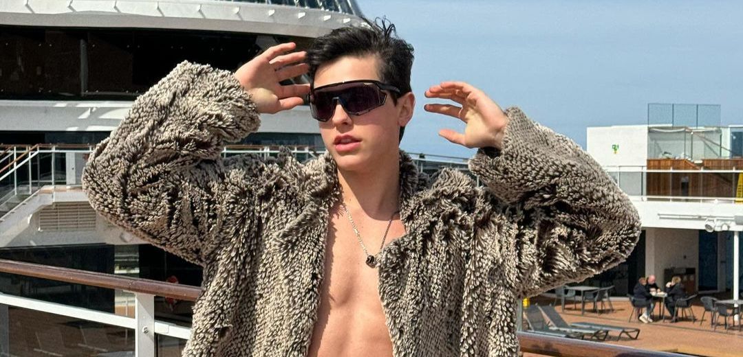 Zé Longuinho não descarta transição de gênero: “Gosto de confundir a cabeça das pessoas”