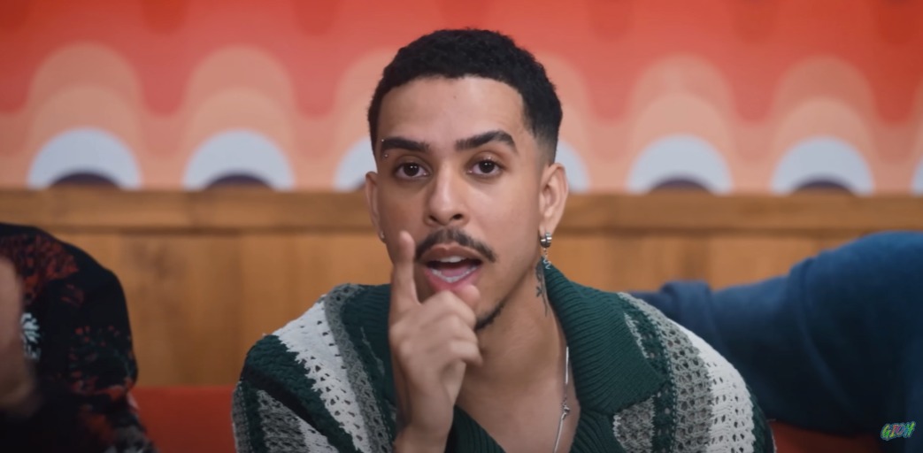 Thiago Pantaleão relata primeira vez como passivo: “Dói pra caramba, mas fui acostumando”