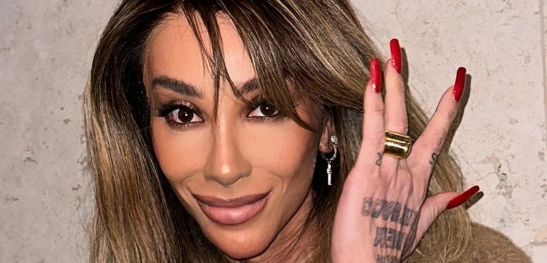 Maya Massafera processa Facebook por transfobia ao tentar alterar seu nome no perfil