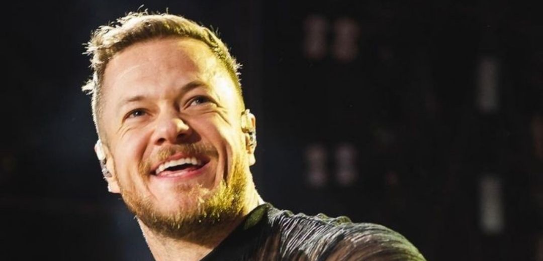 Dan Reynolds, vocalista do Imagine Dragons, deixou igreja por ferir a comunidade LGBTQIAPN+