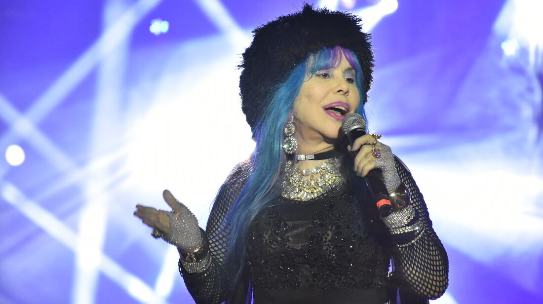 Baby do Brasil diz ter recebido sinal divino e detona show de Madonna: “Sexo oral não é música”