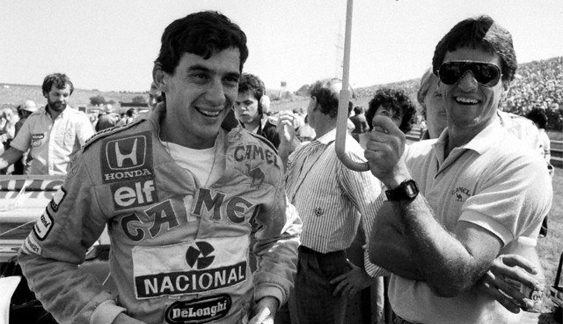  Melhor amigo gay de Ayrton Senna, Américo Jacoto Jr., é ignorado por série da Netflix