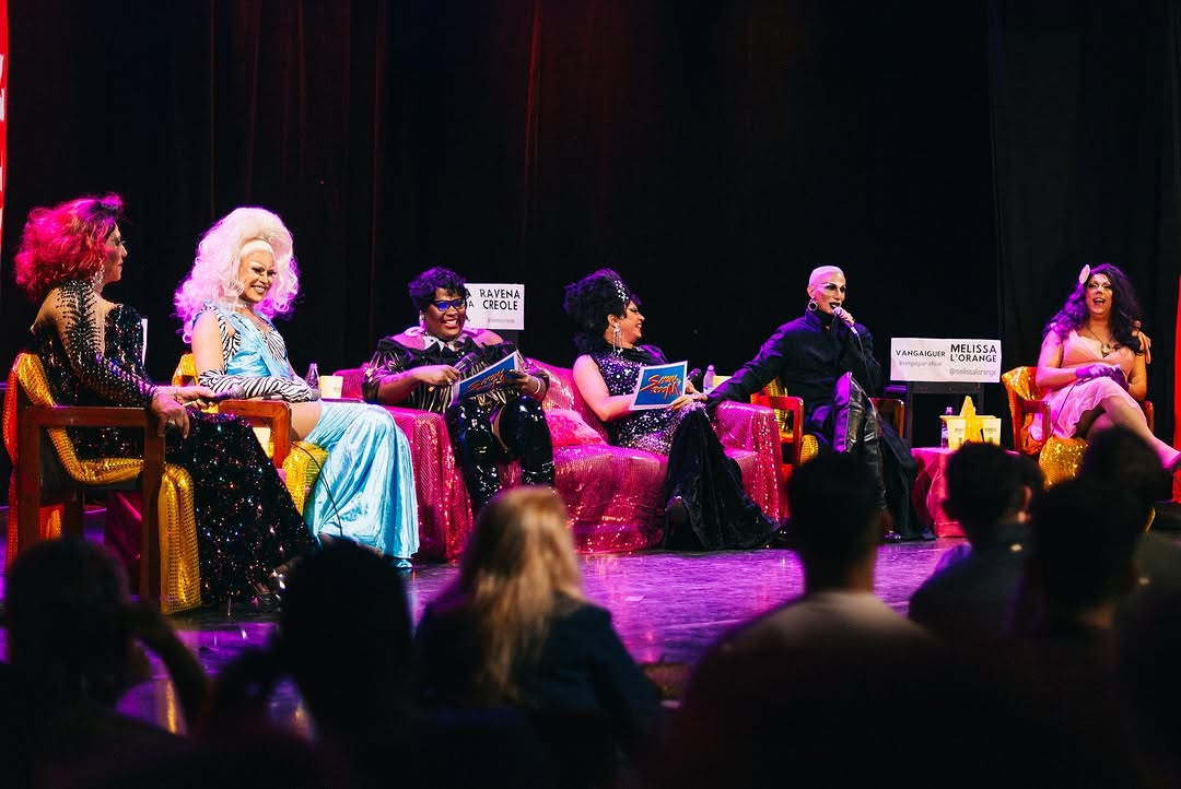 RJ: Showroom encerra temporada celebrando a arte drag com elenco poderoso no Teatro Brigitte Blair