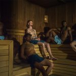 Sauna gay polemiza ao criar “jogo” que ranqueia clientes pela aparência, mas limita entrada a homens de até 55 anos